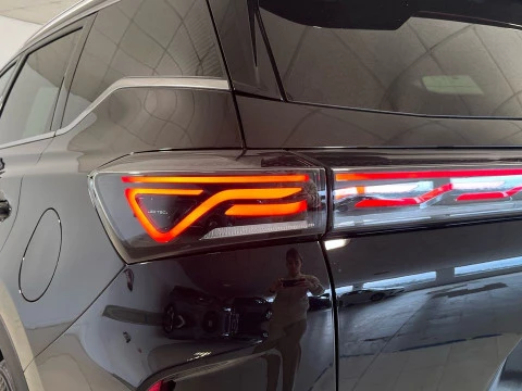 EBRO S700 1.6 TGDI Luxury 7 DCT