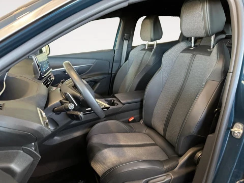 Peugeot 3008 Hybrid 225 e-EAT8 Allure Pack
