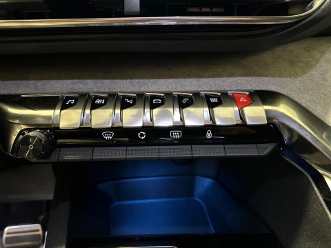 Peugeot 3008 Hybrid 225 e-EAT8 Allure Pack