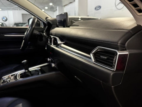 Mazda CX-5 2.0 GE Zenith Black