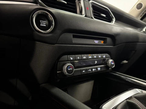 Mazda CX-5 2.0 GE Zenith Black