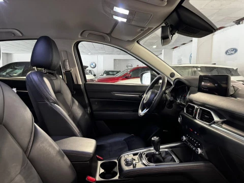 Mazda CX-5 2.0 GE Zenith Black