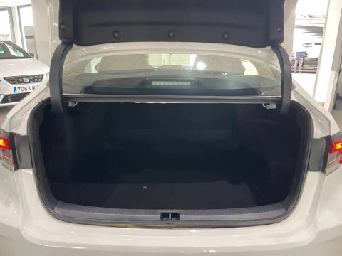 Toyota Corolla 1.6 VVT-i Sol
