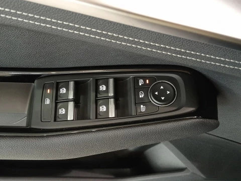 Renault Austral  techno full hybrid e-tech 200 (147kW)