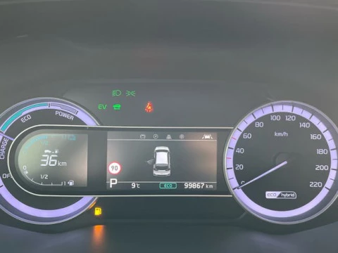 Kia Niro 1.6 GDi HEV 104kW (141CV) Drive