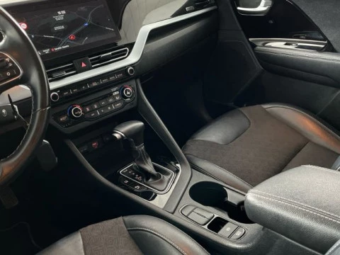 Kia Niro 1.6 GDi HEV 104kW (141CV) Drive
