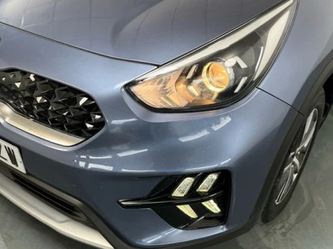 Kia Niro 1.6 GDi HEV 104kW (141CV) Drive