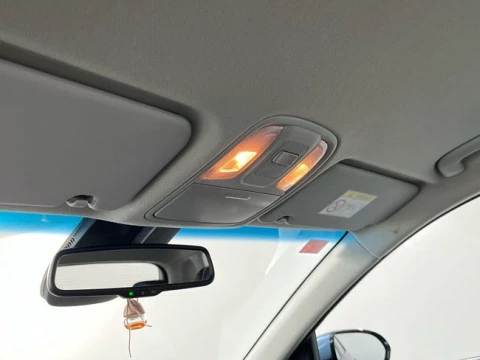 Kia Niro 1.6 GDi HEV 104kW (141CV) Drive