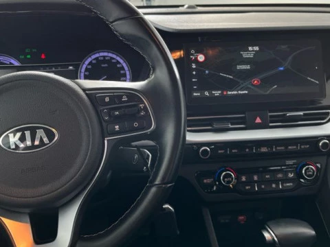Kia Niro 1.6 GDi HEV 104kW (141CV) Drive
