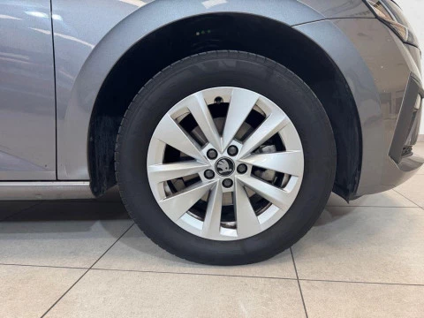 Skoda Scala 1.0 TSI Selection DSG 85 kW (115 CV)