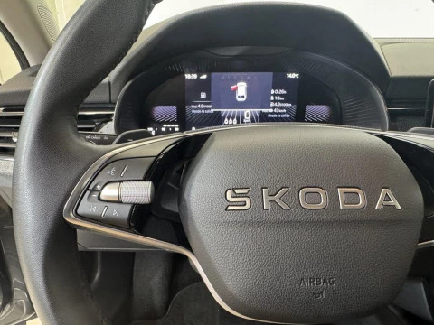 Skoda Scala 1.0 TSI Selection DSG 85 kW (115 CV)