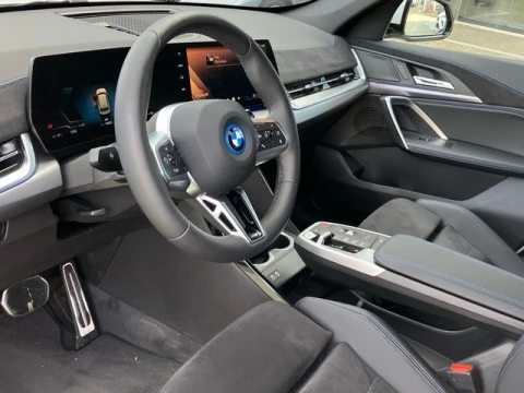 BMW iX1 eDrive20 150 kW (204 CV)