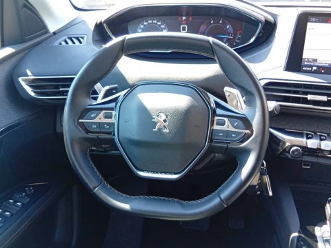 Peugeot 3008 1.5 BlueHDi 96kW (130CV) S&S Allure EAT8