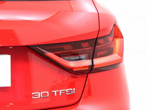 Audi A1 1.0 30 TFSI S TRONIC ADRENALIN SPORTBACK 110 5P