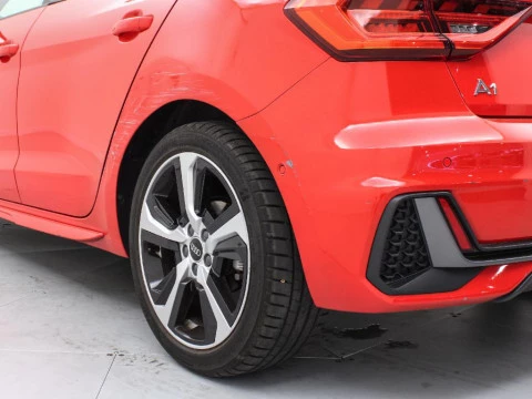 Audi A1 1.0 30 TFSI S TRONIC ADRENALIN SPORTBACK 110 5P