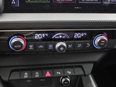 Audi A1 1.0 30 TFSI S TRONIC ADRENALIN SPORTBACK 110 5P