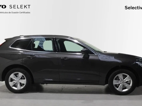 Volvo XC60 XC60 Essential, B4 (gasolina), Gasolina