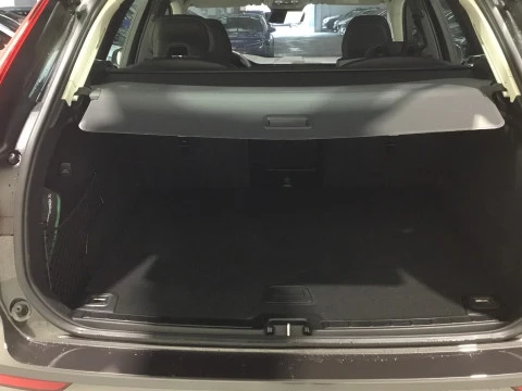 Volvo XC60 XC60 Essential, B4 (gasolina), Gasolina