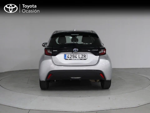 Toyota Yaris 1.5 120H Business Plus