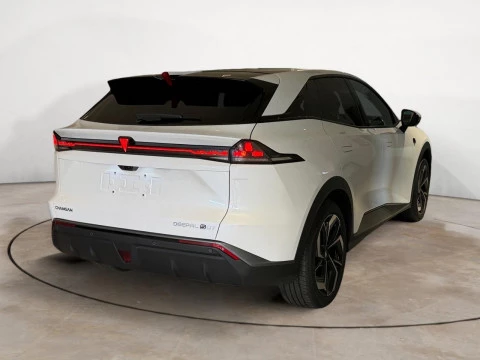 CHANGAN Deepal S07 -