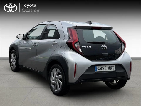 Toyota Aygo X Cross 5 Puertas Play 70 Manual 5v