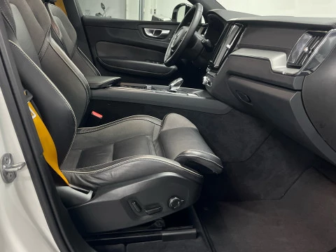 Volvo XC60 XC60 Recharge Polestar Engineered, T8 AWD plug-in hybrid, Eléctrico