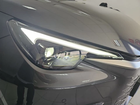 Lexus LBX 1.5 136cv HEV Emotion+