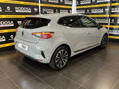 Renault Clio techno Eco-G 100cv (74kW)