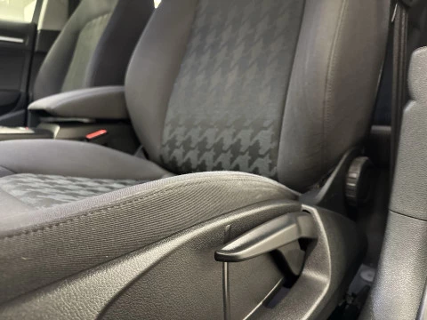 Audi A3 Attraction 1.6 TDI clean diesel 81 kW (110 CV)