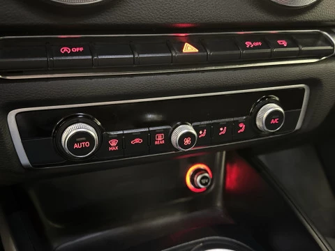 Audi A3 Attraction 1.6 TDI clean diesel 81 kW (110 CV)