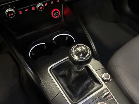 Audi A3 Attraction 1.6 TDI clean diesel 81 kW (110 CV)
