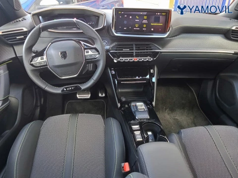 Peugeot 2008 GT Hybrid eDCS6 107 kW (145 CV)