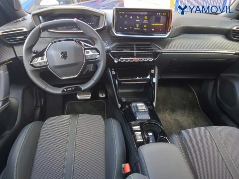 Peugeot 2008 GT Hybrid eDCS6 107 kW (145 CV)