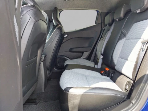 Renault Clio  E-TECH Full Hybrid Techno 105kW