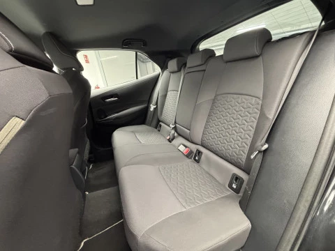 Toyota Corolla 1.8 125H ACTIVE TECH E-CVT