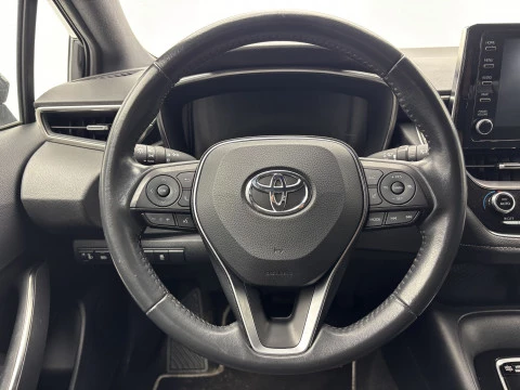 Toyota Corolla 1.8 125H ACTIVE TECH E-CVT
