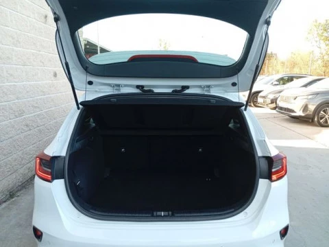 Kia Ceed 1.6 MHEV iMT 100kW (136CV) Drive