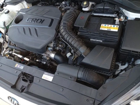 Kia Ceed 1.6 MHEV iMT 100kW (136CV) Drive