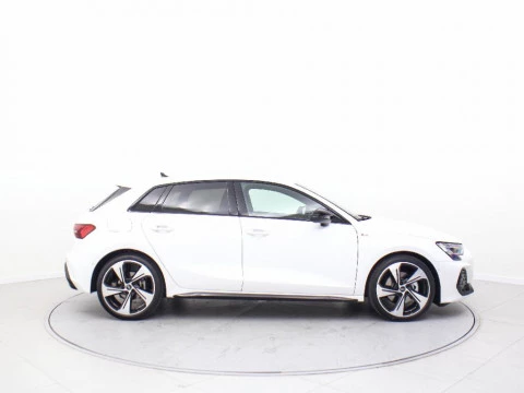 Audi A3 Sportback 2.0 TDI 110KW S TRO BLACK LINE SPORTBACK 150 5P