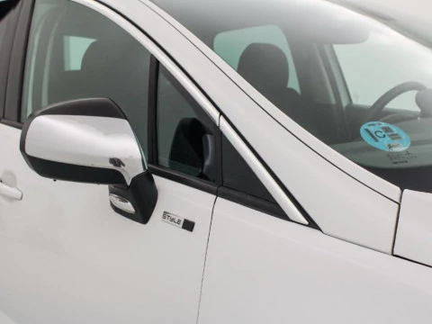 Peugeot 3008 PEUGEOT 3008 STYLE VTI 1598 GASOLINA 120 5P