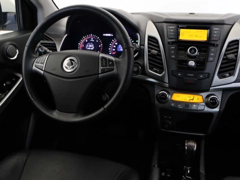 Ssangyong KORANDO 2.0 D20T 175 CV LIMITED 4X4 AUTO