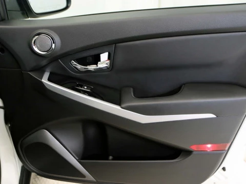 Ssangyong KORANDO 2.0 D20T 175 CV LIMITED 4X4 AUTO