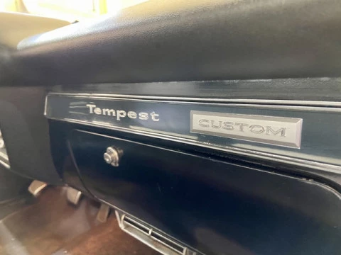 Pontiac Tempest Custom 30 Kw (177 CV)