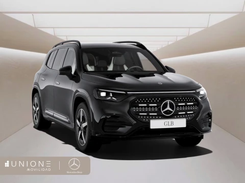 Mercedes-Benz GLB  250+ con tecnología EQ