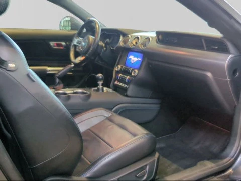 Ford Mustang 5.0 Ti-VCT V8 331kW Mustang GT (Fastb.)
