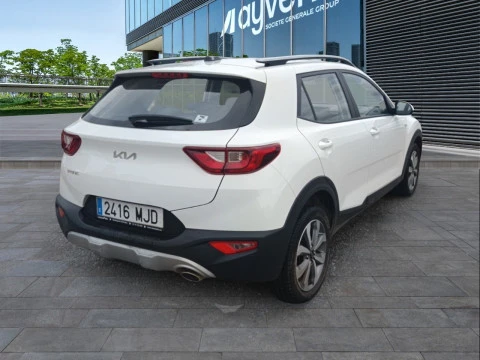 Kia Stonic 1.2 DPi 62kW (84CV) Concept
