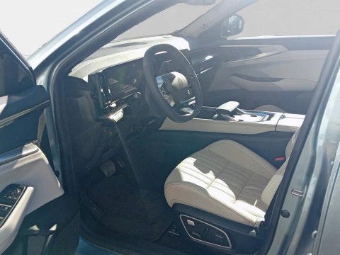 Renault Espace Iconic full hybrid E-Tech 147kW 5p