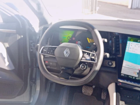 Renault Espace Iconic full hybrid E-Tech 147kW 5p