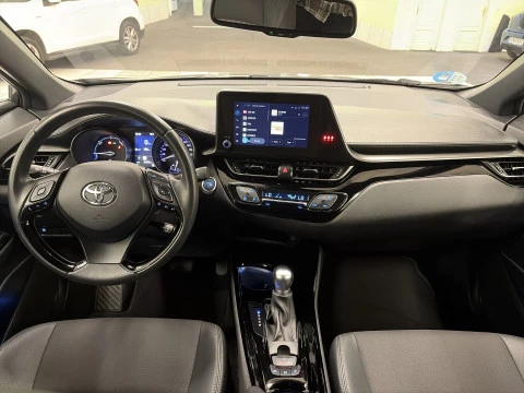Toyota C-HR 1.8 125H Advance 90 kW (122 CV)