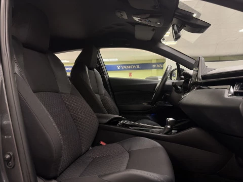 Toyota C-HR 1.8 125H Advance 90 kW (122 CV)